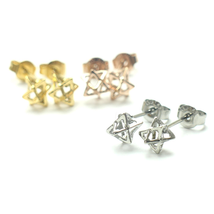 ヘキサグラムピラミッド ステンレス ピアス(1ペア) ポーチ入り