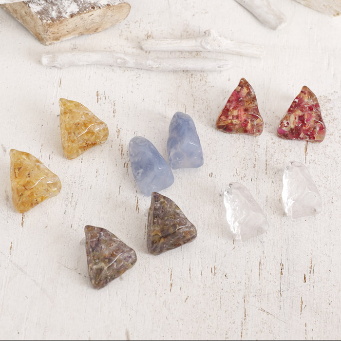 ストーンモチーフ ステンレス ピアス（1ペア）